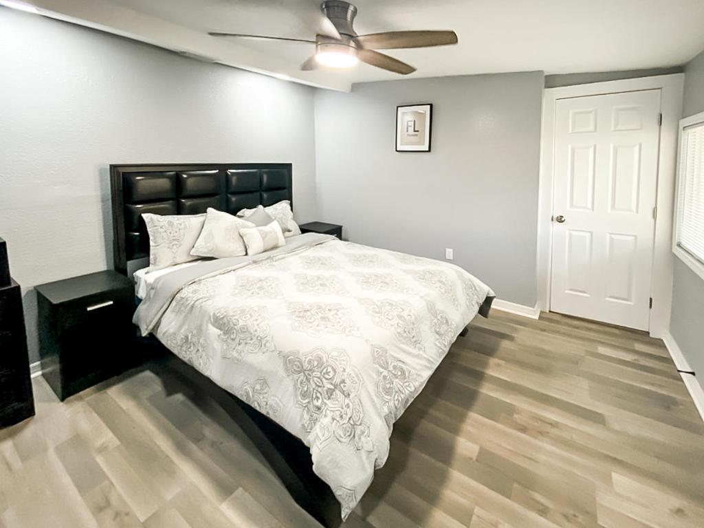 Sarasota Modern, Spacious, Comfy, Queen Beds, Backyard Rental Bagian luar foto