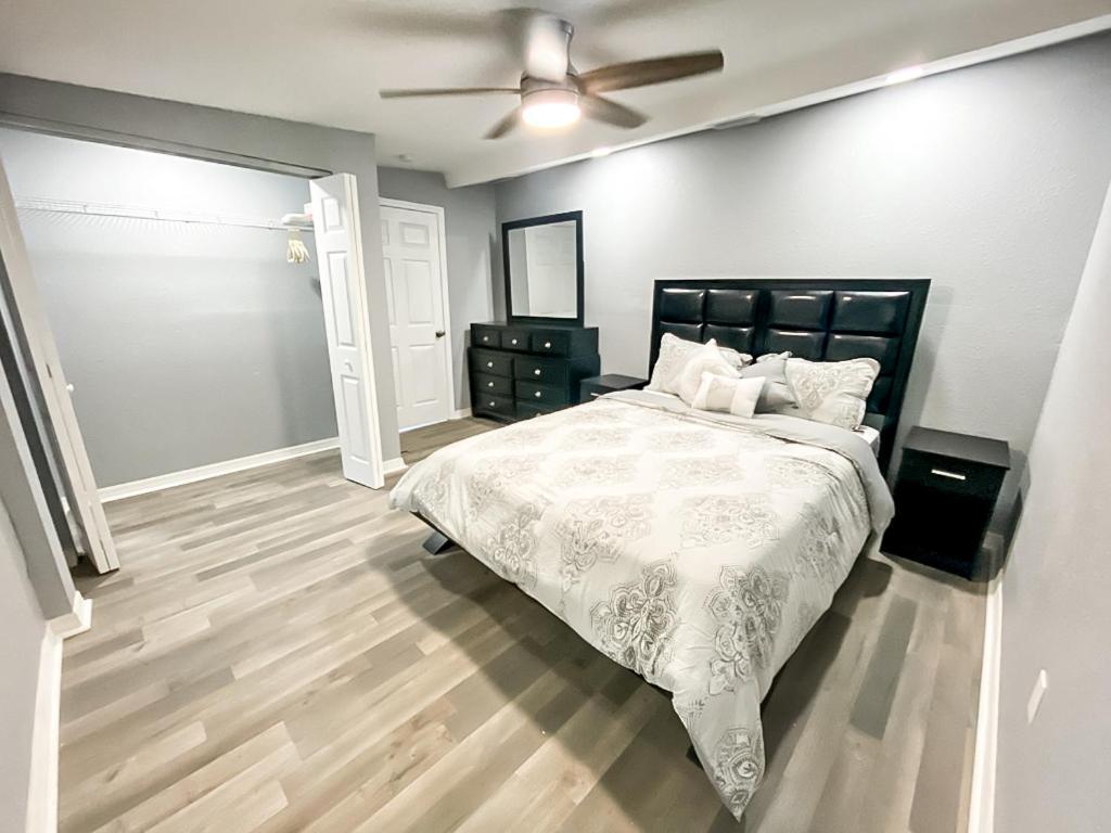 Sarasota Modern, Spacious, Comfy, Queen Beds, Backyard Rental Bagian luar foto